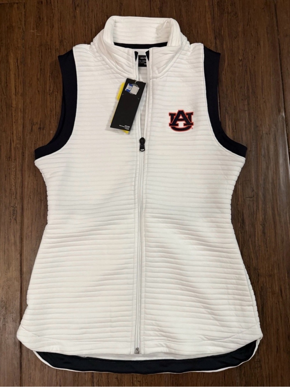 Under Armour Ribbed White Quilted ColdGear Vest with Black Trim XS